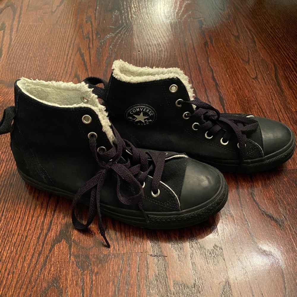Converse - Picture 4 of 4